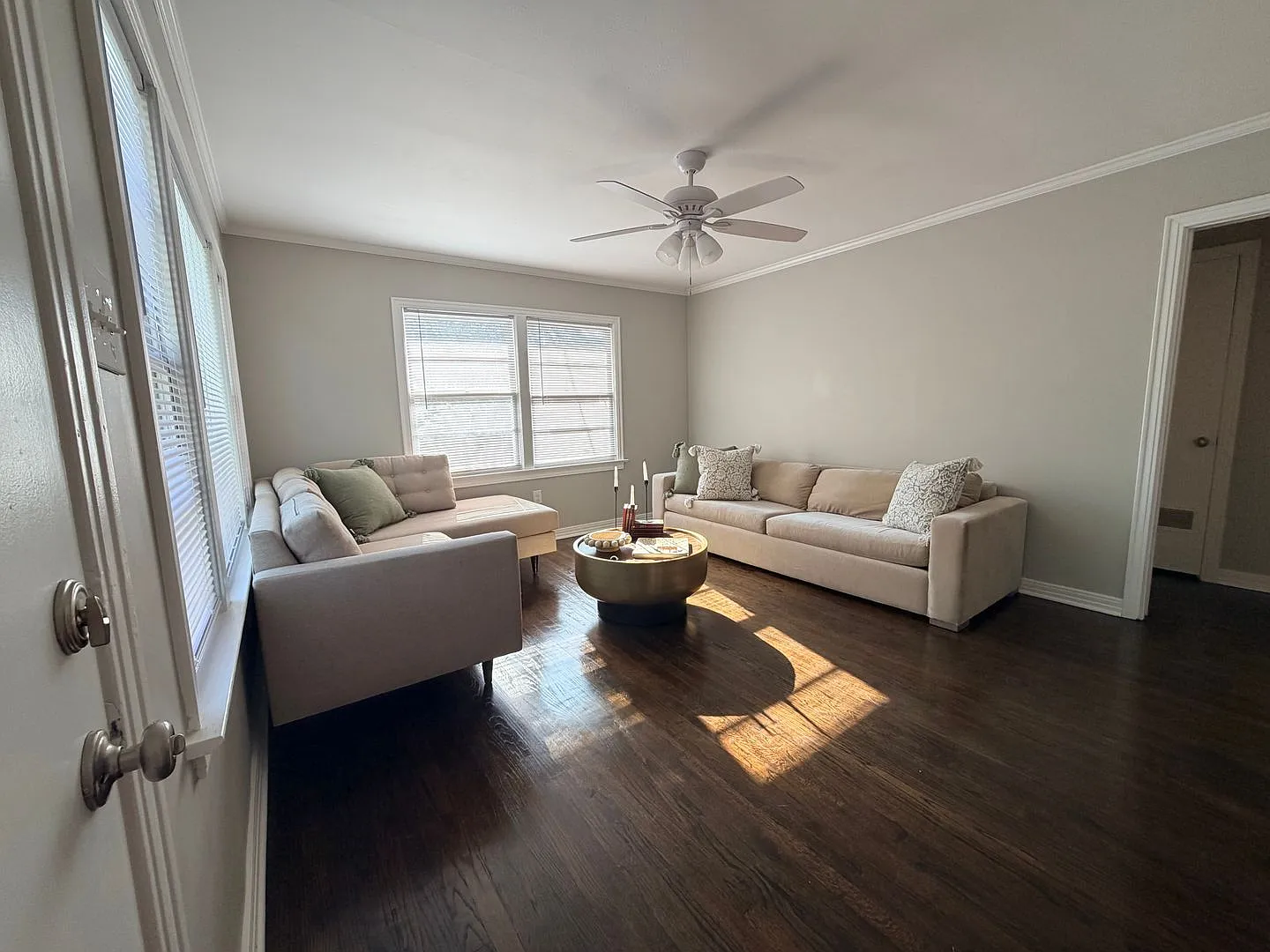 Fully Remodeled Hillcrest Gem! — Photo 2