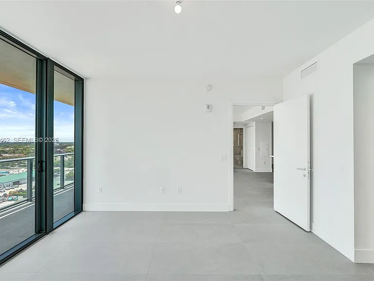 1170 E Hallandale Beach Blvd #1111 — Photo 22