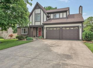 171 Rugby Ln, Columbus, OH 43230