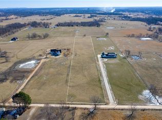 Gaston Rd, Bentonville, AR 72713