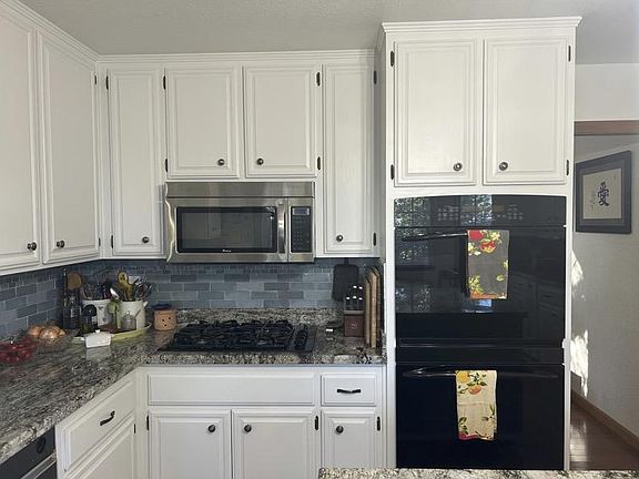 4th image of 3505 Manzana Ct