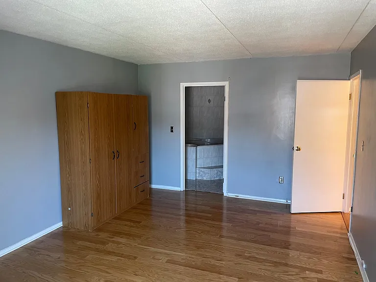 50 Broadlawn Park #410 — Photo 5