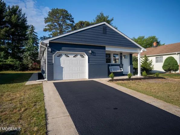 9 Vail Street, Toms River, NJ 08757
