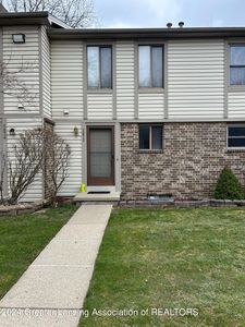 5872 Okemos Rd, Haslett, MI, 48840