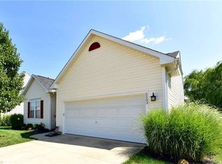 5503 Autumn Ln, North Ridgeville, OH 44039
