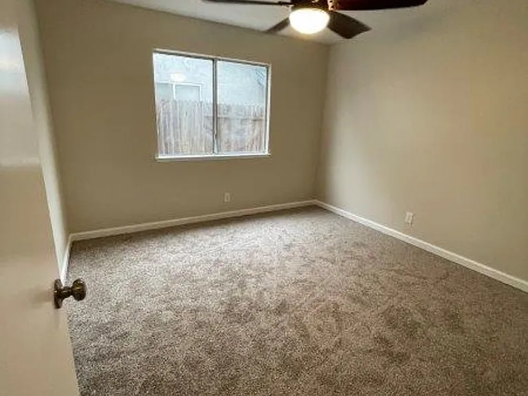6505 Fuego Way — Photo 12