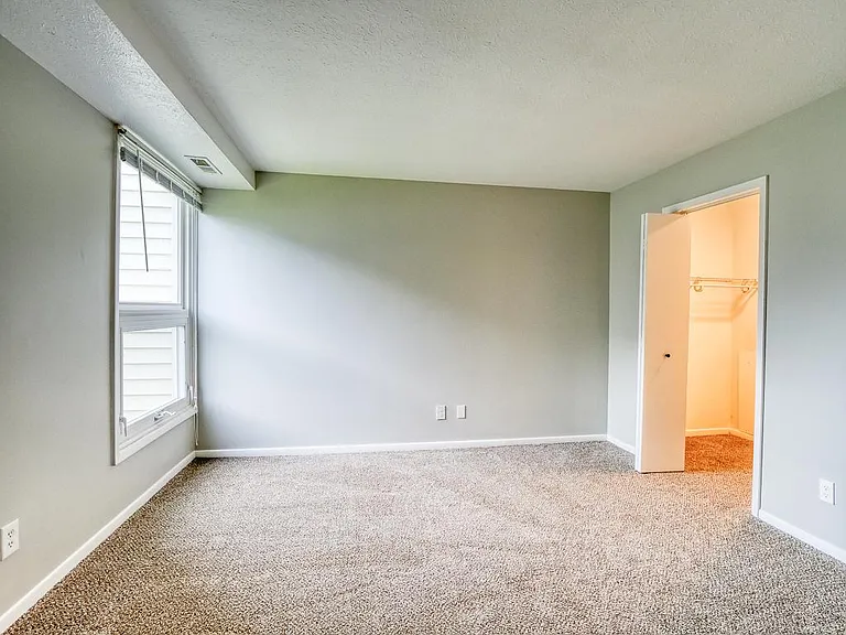 1675 Cedarwood Dr #B — Photo 25