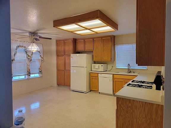 4th image of 15382 W Cassidy Ct