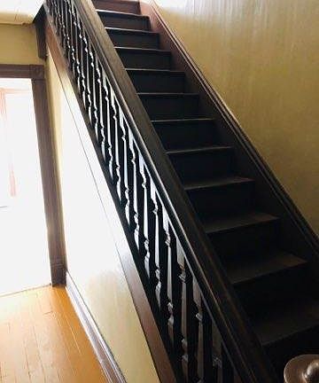 2nd image of 230 N Park St