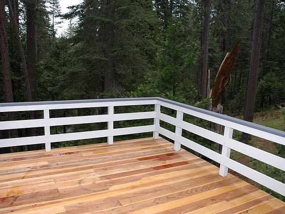 5th image of 1709 Evergreen Ln