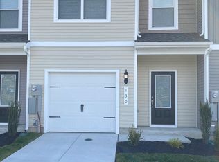 130 Bloomsbury St, Falling Waters, WV 25419
