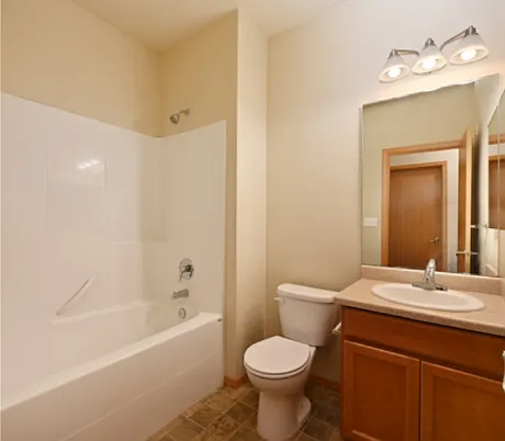 Ambaum Place I | Modern Apartment Homes w/ In-Unit Laundry! — Photo 47