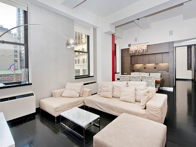 20 Pine St #602 — Photo 1