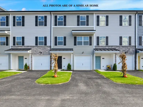 17 Landing Pl, York, PA 17408