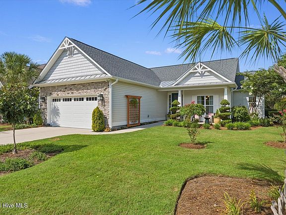 5th image of 8155 Garden Pointe Drive NE