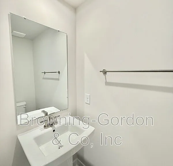 321 Brightsmith Ln #A — Photo 19
