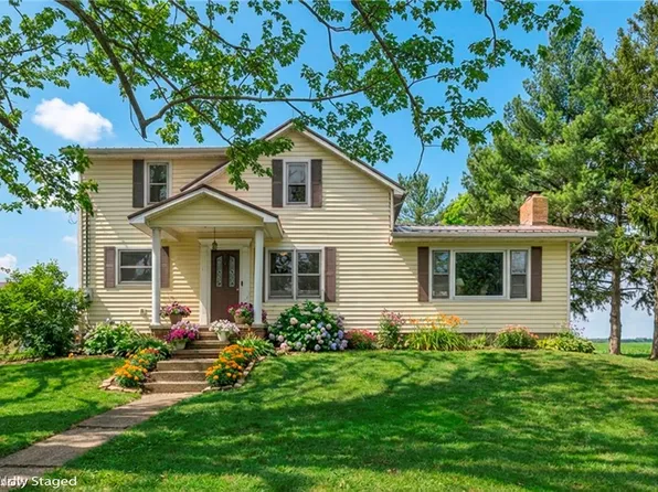 14768 Whitehead Rd, Lagrange, OH 44050