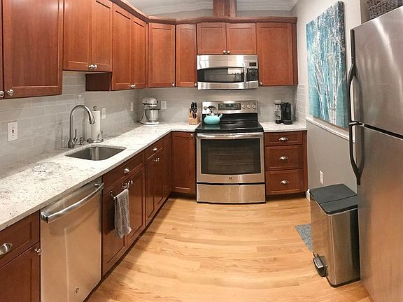 5th image of 419 Neponset St APT B