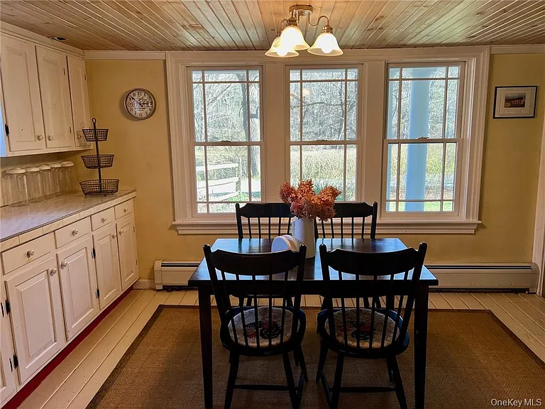 19 Mill Ln — Photo 11