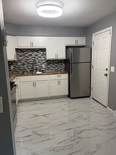 3008 Aquadale Ln Photo 1
