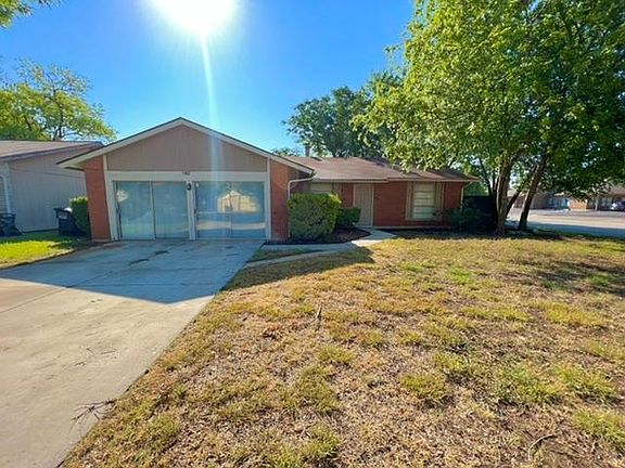 4th image of 5802 Cliff Walk Dr