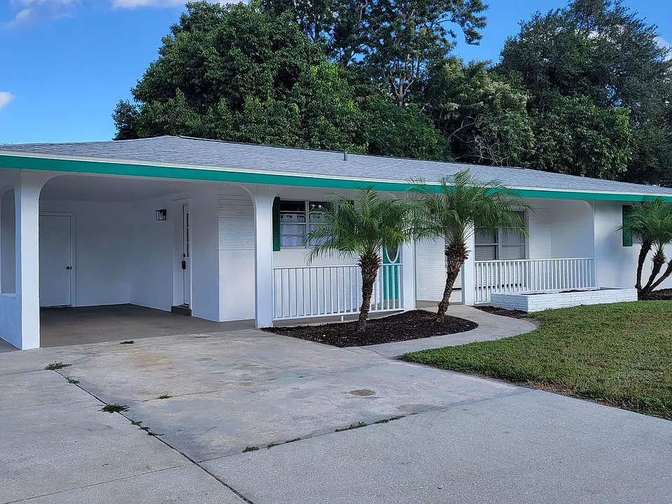 3439 McIntosh Rd
