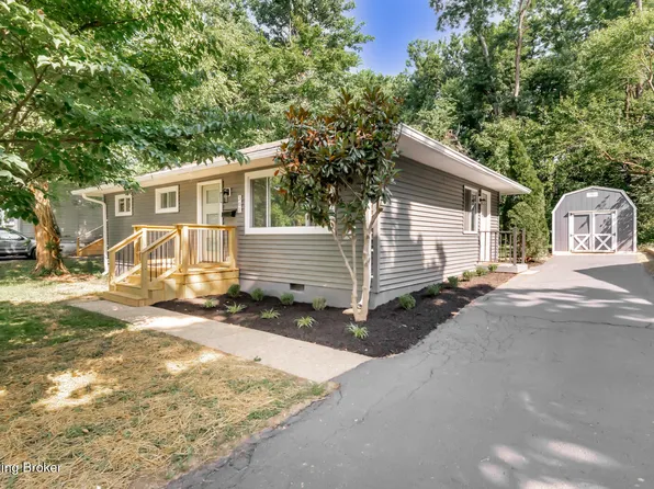 301 Summit Ct, Middletown, KY 40243
