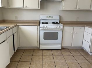 13671 Rancherias Rd APT 3, Apple Valley, CA 92308