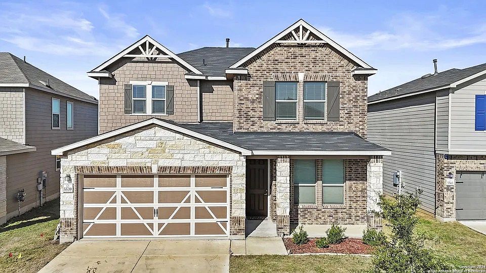 1st image of 5539 Castle Brook Dr