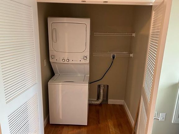 5th image of 4 Mayflower Ave #407B