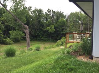 18277 E River Rd, Columbia Station, OH 44028