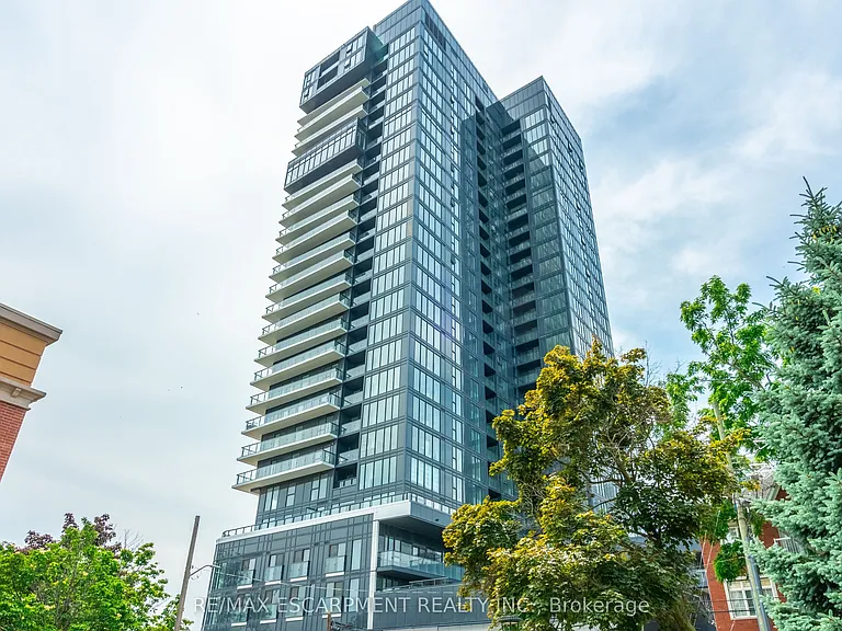 370 Martha St #309 — Photo 1