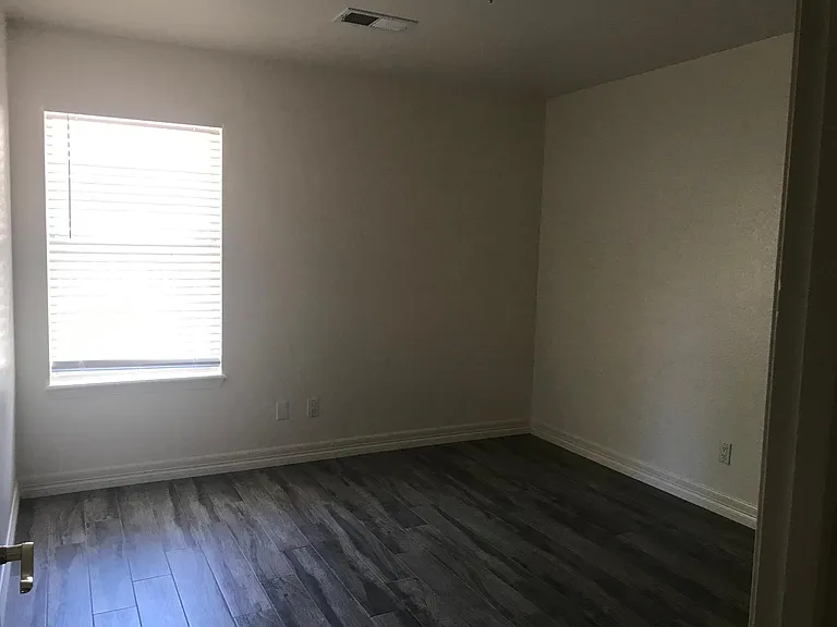 4 Everglade Ct — Photo 15