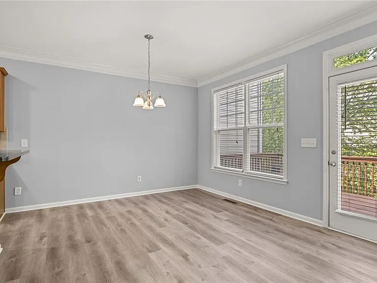 3642 Gambrell Ln NE — Photo 5