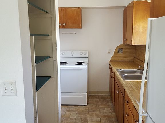 3rd image of 280 H St APT 3