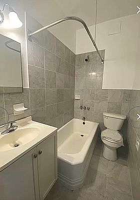 2nd image of 200 W 70th St APT 3D