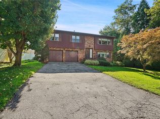 94 Huron Rd, Yonkers, NY 10710