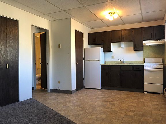 4th image of 2309 14th Ave S APT 12