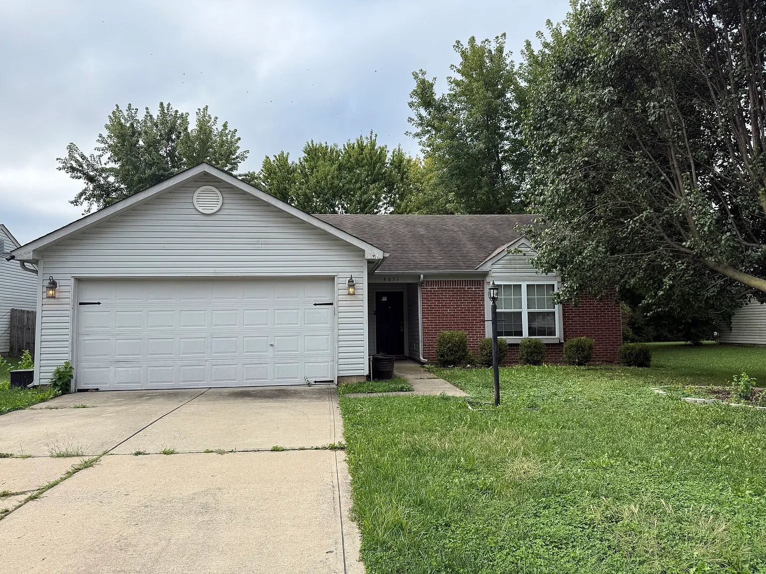 3 bed, 1200 sqft, $1,700 — Photo 1
