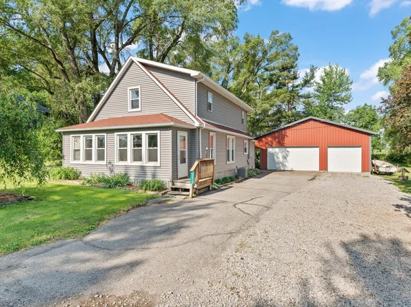 20010 Drummond St, Lowell, IN 46356