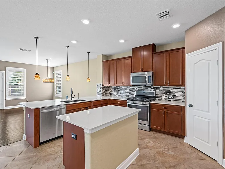 100 Speckle Park Dr — Photo 11