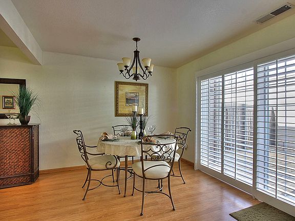 4th image of 3066 Ironside Ct