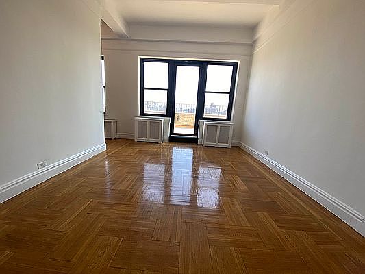 1st image of 127 W 96th St Penthouse D1