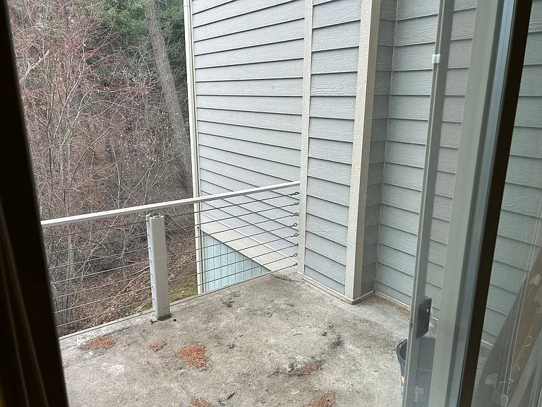 704 Stoner Loop — Photo 8