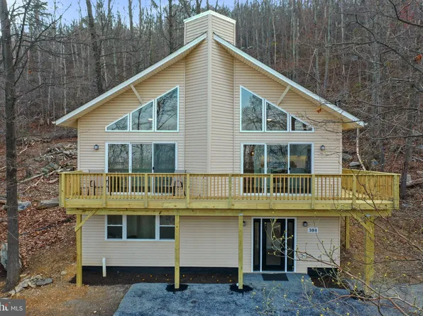 304 Wren Ln, Harpers Ferry, WV 25425