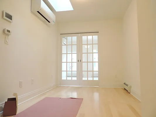 Rented by J Misrahi Realty Corp | media 6