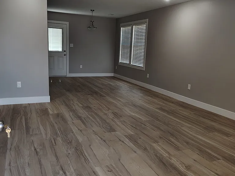 809 SE Hackberry Dr — Photo 9
