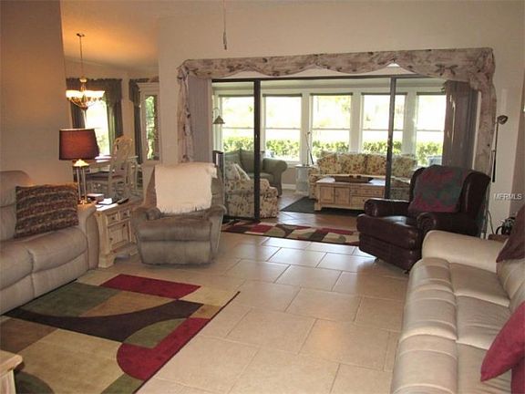 5th image of 11108 Villas On The Green Dr #102