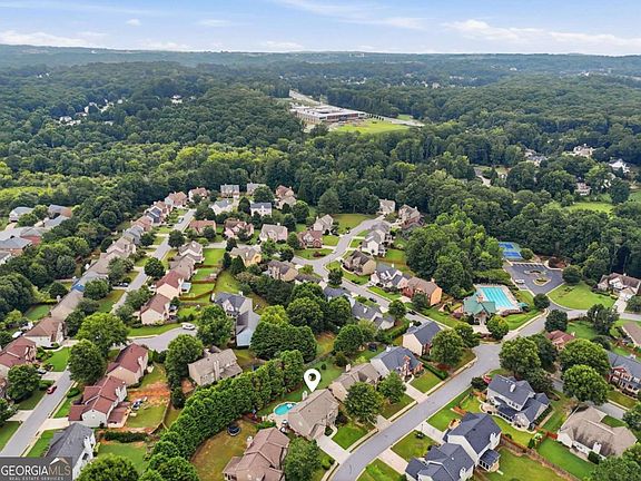 5th image of 5165 Huntington Crest Ln
