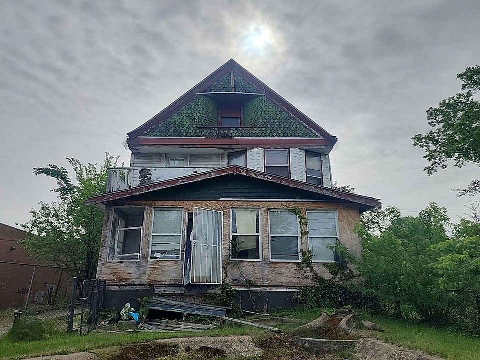 1st image of 621 Eddy Rd